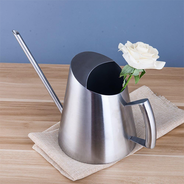 SILVER STAINLESS STEEL WATERING CAN - Image 2