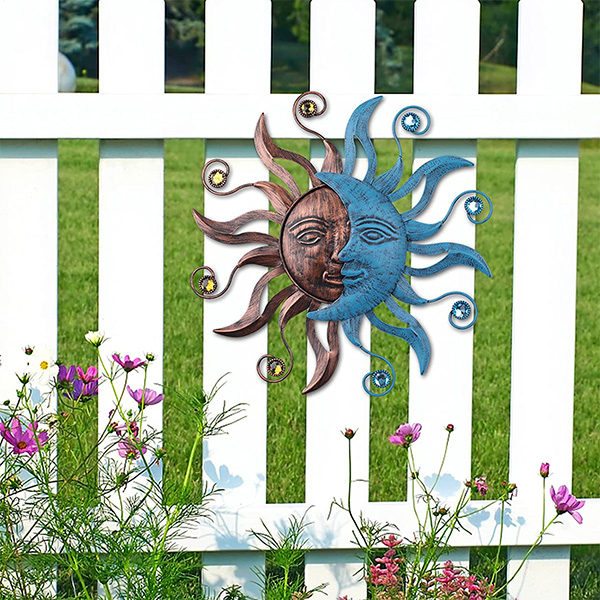 METAL SUN MOON SCULPTURE WALL ART - Image 2