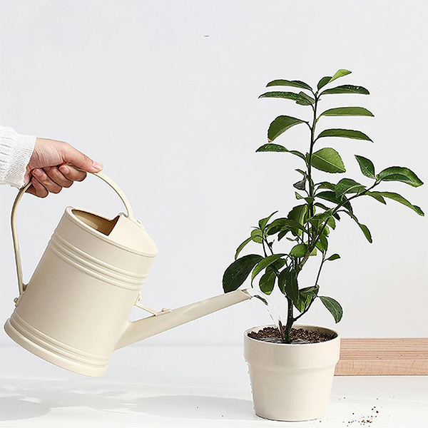 IVORY WHITE PLASTIC WATERING CAN - Image 3
